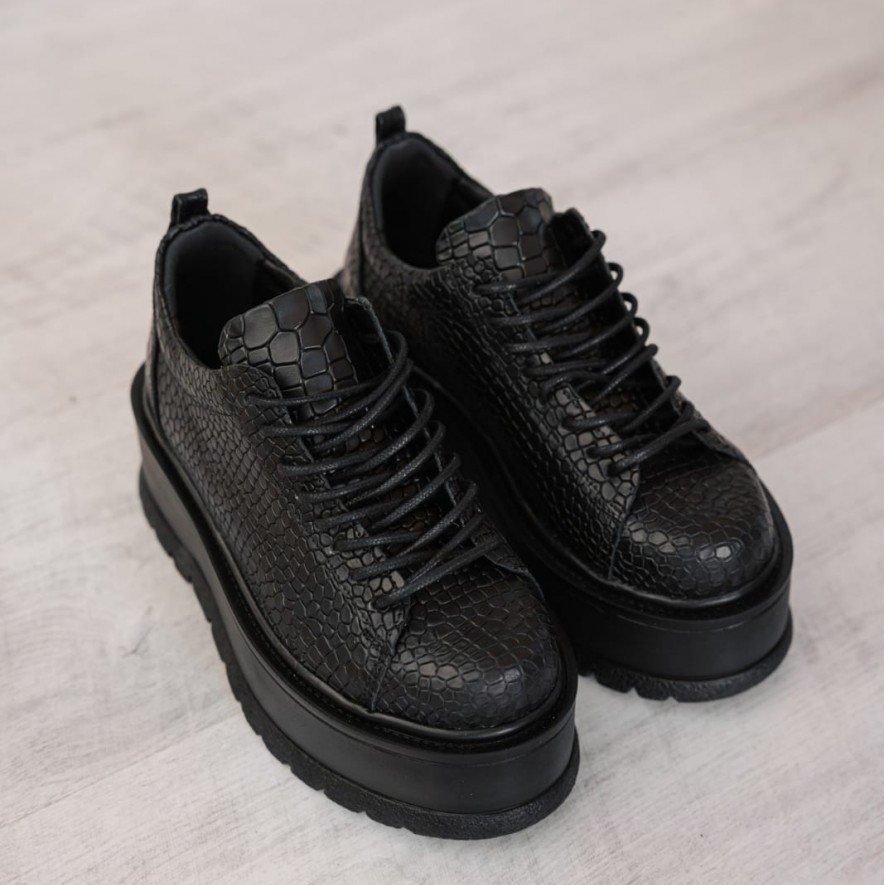 *. Sneakers - Medellin - Croco Black 